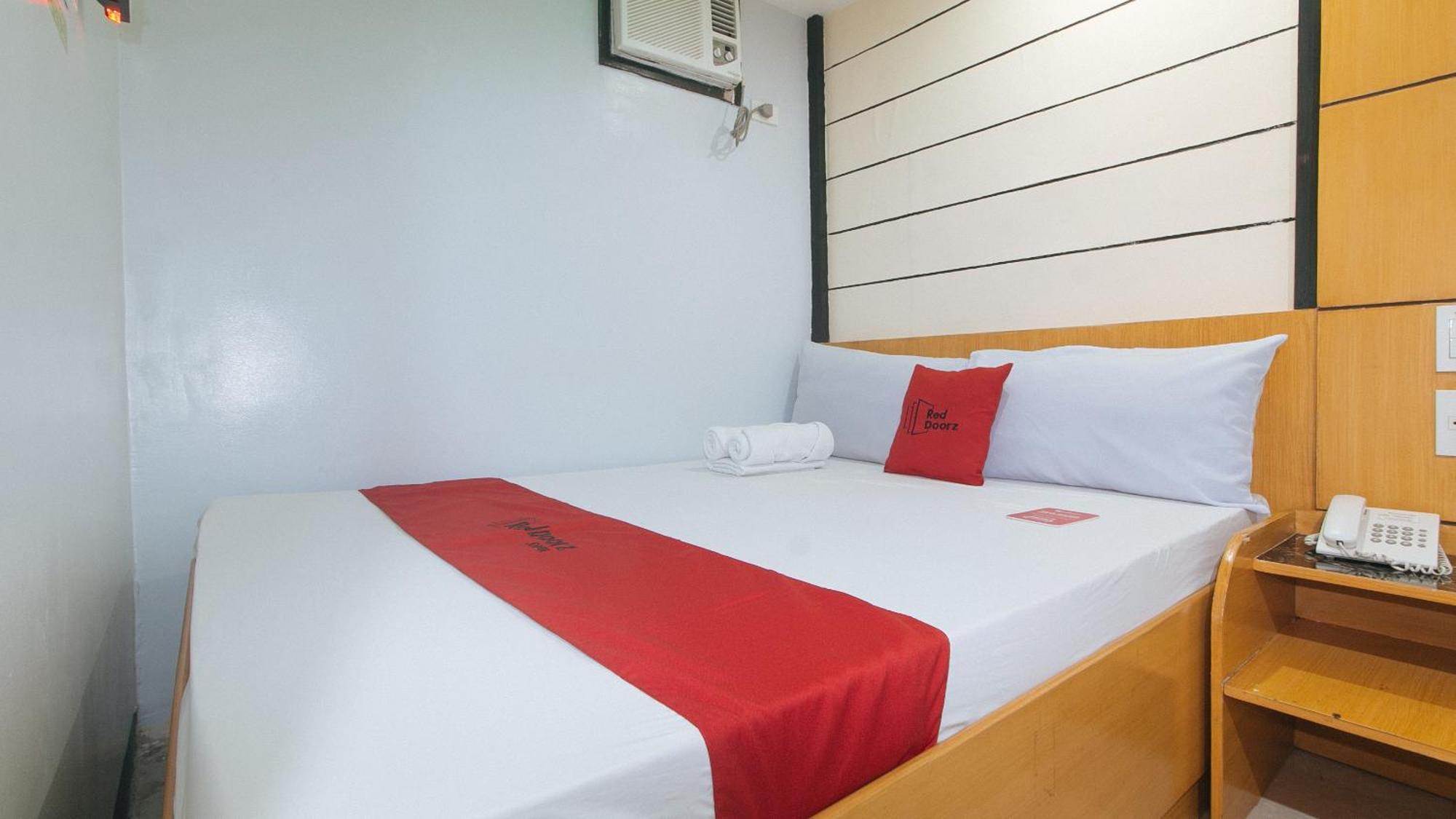 Reddoorz At Ranchotel Alabang Muntinlupa City Eksteriør billede