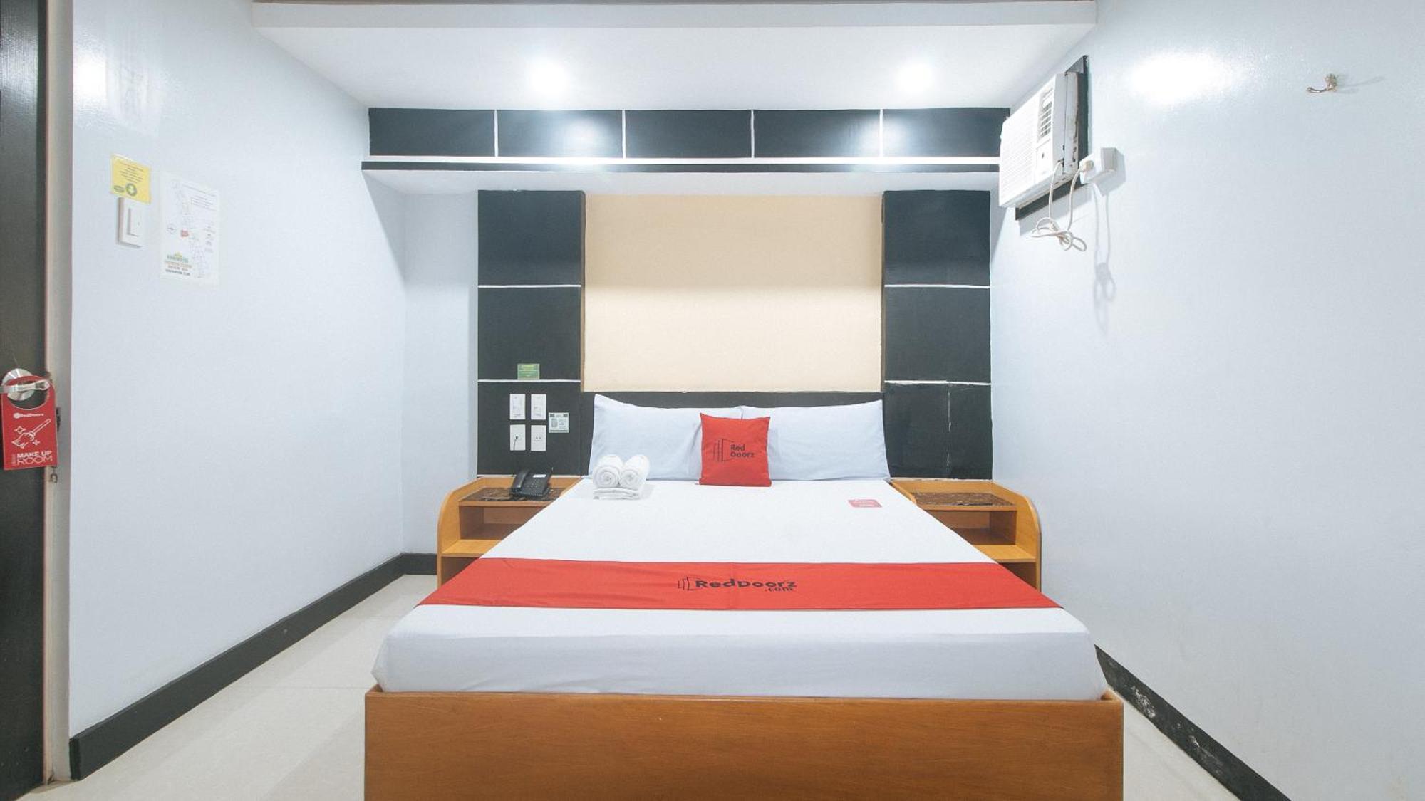 Reddoorz At Ranchotel Alabang Muntinlupa City Eksteriør billede