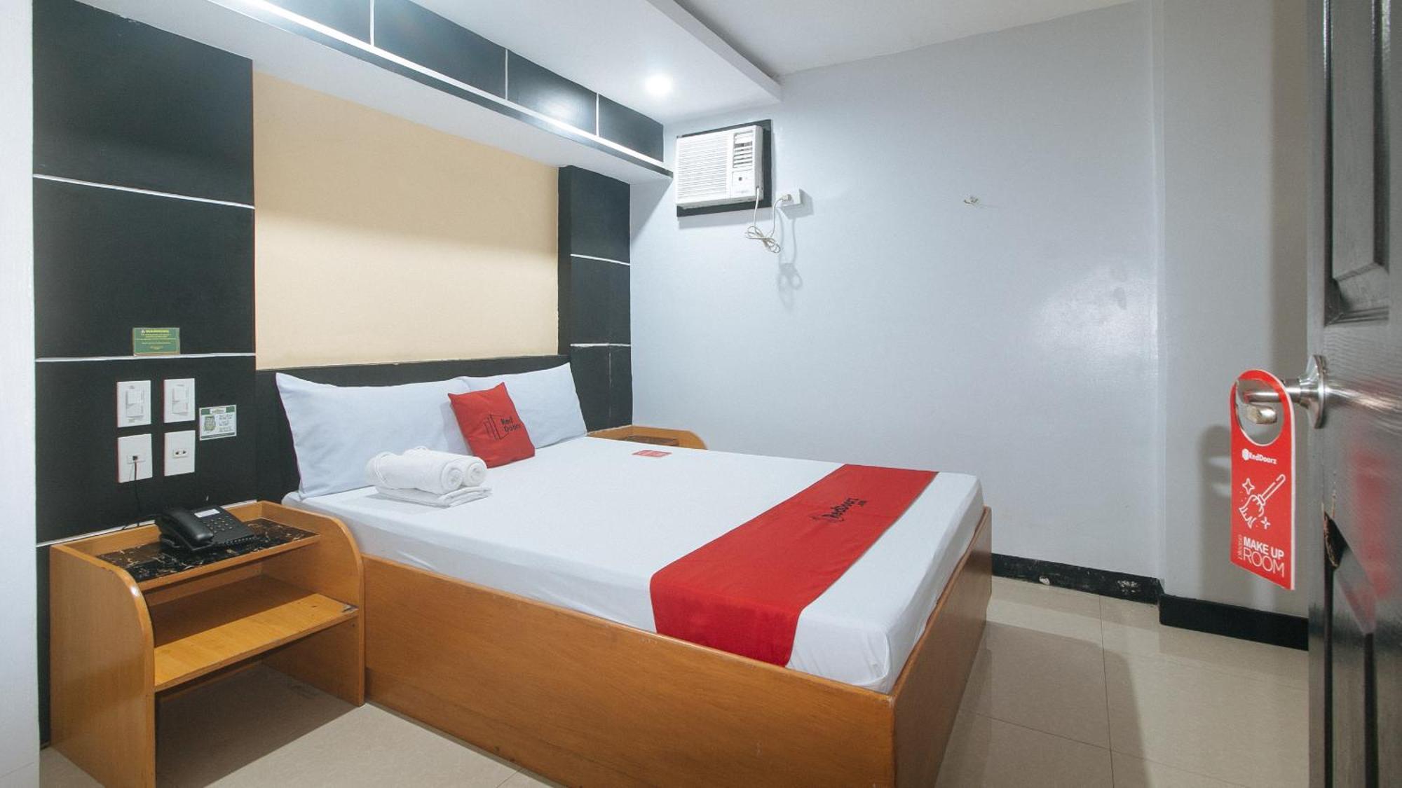 Reddoorz At Ranchotel Alabang Muntinlupa City Eksteriør billede