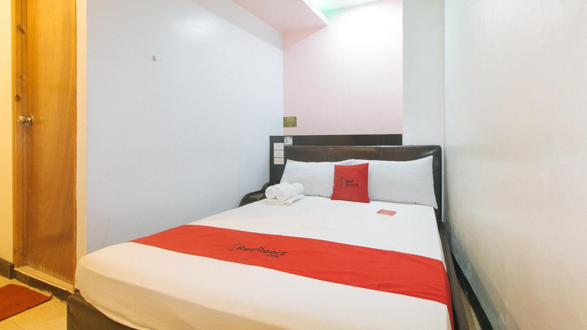 Reddoorz At Ranchotel Alabang Muntinlupa City Eksteriør billede